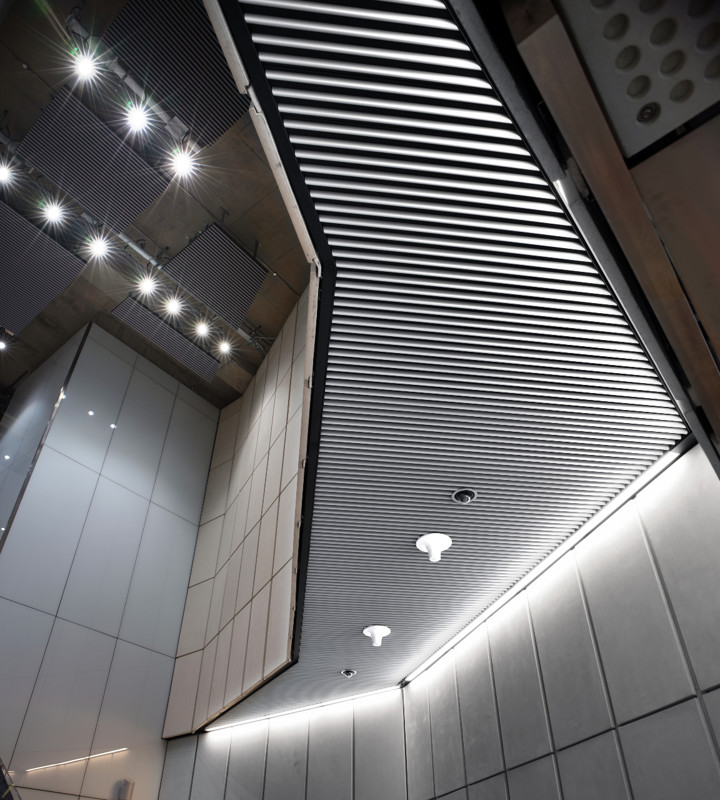 CR Liverpool St 740 Tra Lrg (37) (1)